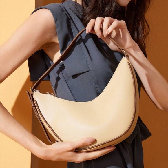 Beige handbag shoulder bag purse with brown contrast lining - faux leather - Picture 8 of 10